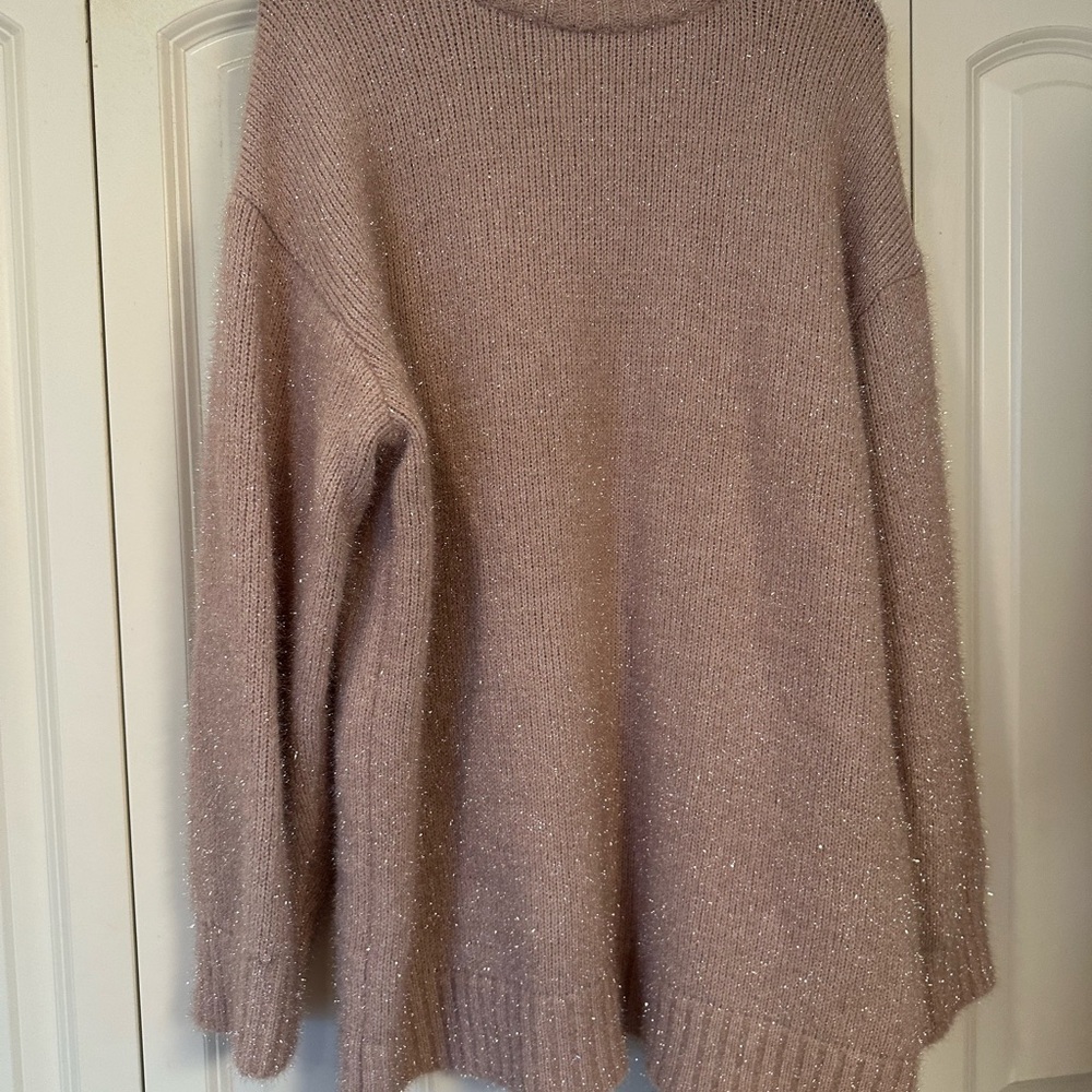 Cozy beige Sweater